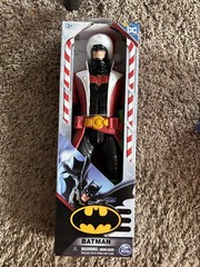 MULTIPLE ACTION FIGURES IN BOXES