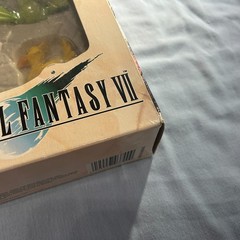 1998 BANDAI FINAL FANTASY VII COLLECTIBLE EDITION #3700 TOY FIGURE SET – NOMURA