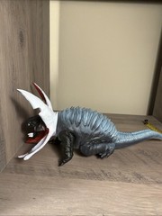 ~11 inch long Ultraman big pvc figure Gabora NO BRAND US STOCK