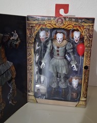 Neca ULTIMATE PENNYWISE IT Welcome to Derry 7″ inch Action Figurine (Brand New!)