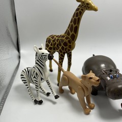 Lot Of 8 Disney Zootopia Animals Figures