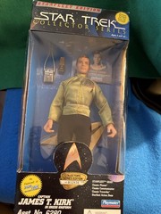 Star Trek Collector Series Captain James T Kirk Action Figure Playmates 1995 NIB