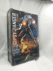 Loot Crate Exclusive Jaeger Gipsy Danger Figure New In Box Sealed