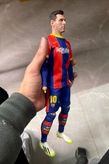 Lionel Messi 1/6 Scale Action Figure – FC Barcelona Kit – 12″