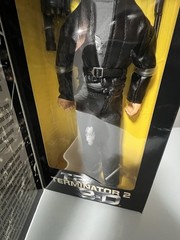 T2 TERMINATOR 2 – 3D Collector’s Edition T-800 12”Action Figure 1997 New