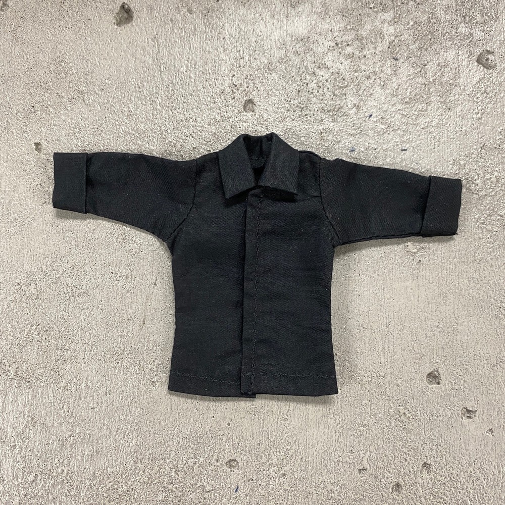 SU-RSVSHT-BLK: Black Dress Shirt w/ roll-up sleeve for 6″ Mezco Nota slim body