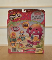 New Shopkins Fashion Spree TROPICAL COLLECTION Theme Playset with Hula Hut