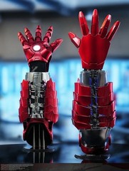 1/1 Iron Man MK5 Right Arm Glove Wearable Voice Control Touch Remote Control US