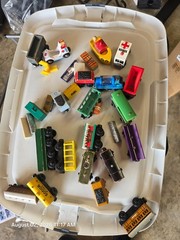 Thomas The Train And Friends Magnetic, Misc Train Cars Wooden Lot everything.