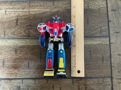 Voltron Miniature Vehicle Team Matchbox Die-Cast Plastic 1985 Defender Universe