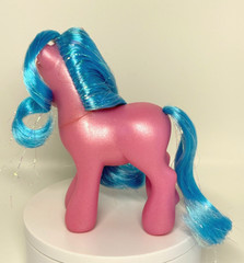 2003 Hasbro G3 My Little Pony Pink Sparkle Pony Pretty Fashions Royal Ribbon MLP