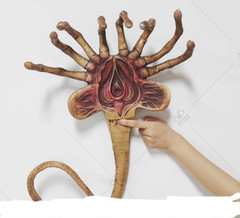 1:1 Scale Aliens Facehugger Life Size Foam Wacky Toy Model Cosplay Prop Replica