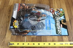 2011 MARVEL The Avengers Movie Series Hawkeye With Base Walmart Exclusive