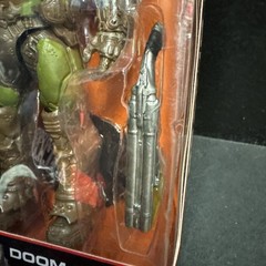 NEW Sealed McFarlane Toys DOOM Slayer 7″ Action Figure 2019 Original Green