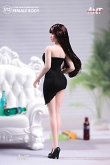 1/12 Female Pale Skin Super Large Breast Plump Hip Seamless Body 6”Figure Toys