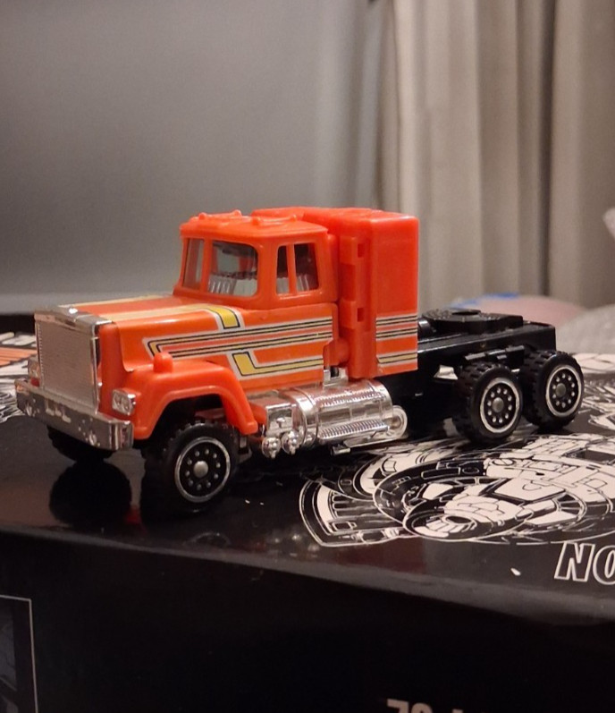 Tonka 1984 Super GOBOTS Stacks! Black Variant! NR! LOT A