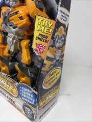 NEW Transformers Bumblebee Robo Power Revving Robots 10″ Talking Hasbro Tomy