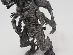 ALIENS Queen Alien Deluxe Xenomorph Action Figure 6″ Kenner 1992 Vintage