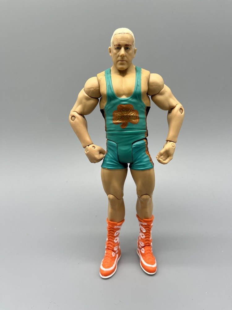 Mattel WWE Battle Pack Series 2 Fit Finlay Family Fury 2010 Rare