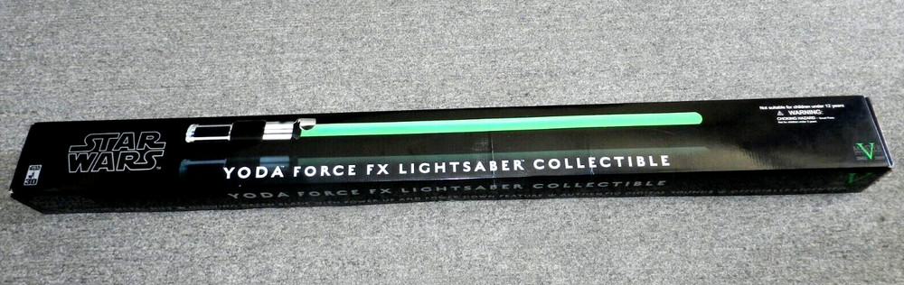 STAR WARS MASTER REPLICA YODA LIGHTSABER NEW OPENED FOR PICTURES 45″ SW-217