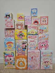Lot Bundle Of 20 Blind Boxes Set Figurines Vinyl Plush. Authentic No Duplicates