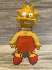 LISA SIMPSON 8″ DOLL 1990 Plush With Plastic Head Vintage Simpson Collectible