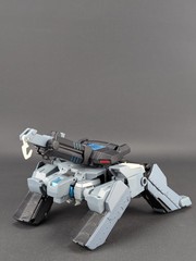 Transformers Animated Shockwave complete Hasbro 2009 Voyager Grey Longarm