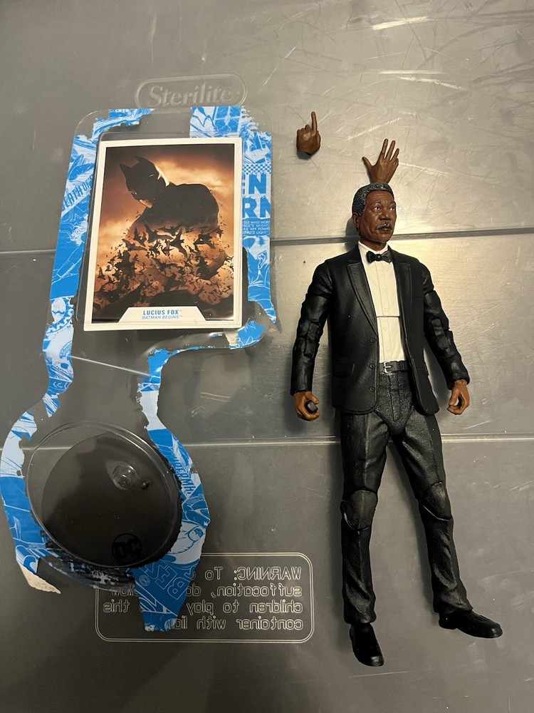McFarlane Toys Batman Begins DC Multiverse Lucius Fox Platinum Edition Figure 7”