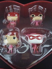 NICE!! Set of 2 Batman Funko Pop Pocket Pop 4-Pack Heart Boxes Valentine’s Day