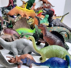 Dinosaur Action Figures Lot Jurassic Bundle Collection Toy Set Junk Drawer VTG.