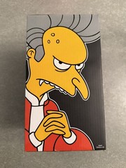 NEW VAMPIRE MR. BURNS – The Simpsons Jakks Pacific Premium 5″ UV Action Figure
