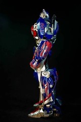 Unique Toys Deformable Last Knight OP Commander Prime UTR-02 9″ Action Figure