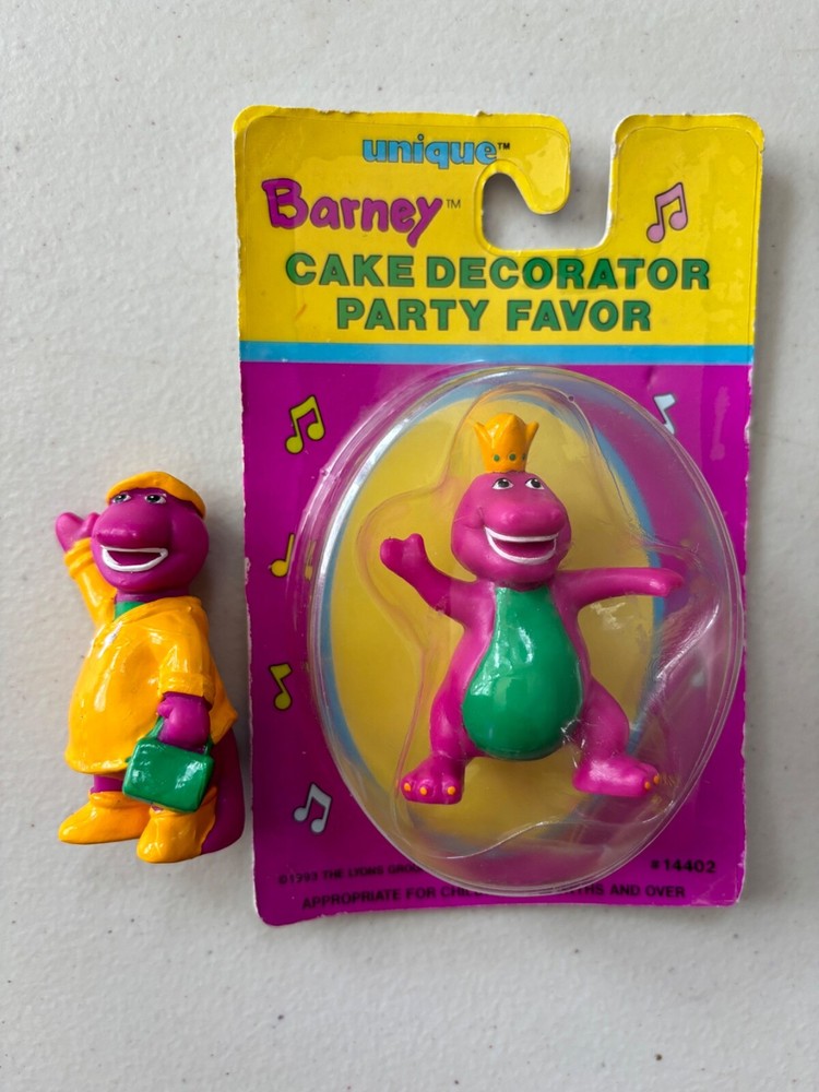 1993 Barney & Friends Cake Decorator Party Favors 2″ Figures Purple Dinosaur