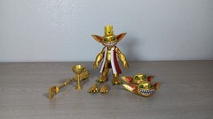 Lone Coconut Plunderlings Gold Curesed Idol Action Figure