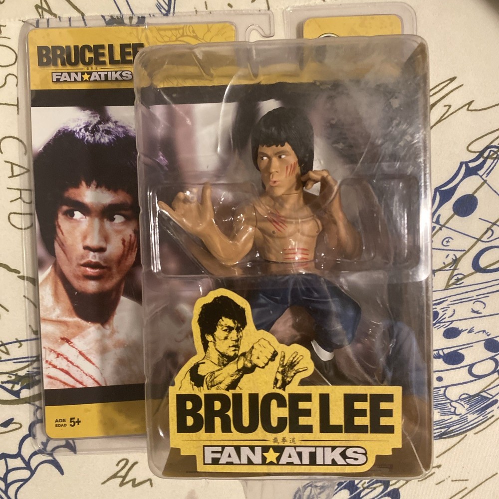 BRUCE LEE Round 5 Fan-Atiks Series Bruce Lee: Enter the Dragon Action Figure NP3