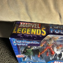 Toybiz Marvel Legends Fantastic Four Boxed Set + Dr Doom – 6 figures NIB