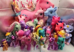 HUGE Lot Of 32 My Little Pony Assorted Vintage – Various New Age + 1 Large Fakie