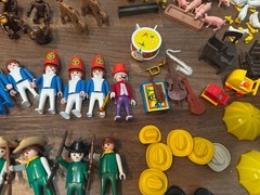 VTG Lot Play Mobile Figurines, Cowboys, Circus, Animal Figurines & Accessories