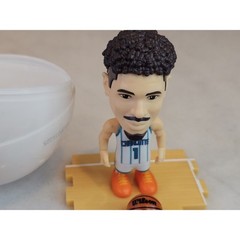 Zuru 5 Surprise NBA Ballers: Charlotte Hornets – Lamelo Ball Figure + More