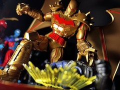 McFarlane Toys DC Multiverse Hellbat Suit Gold Edition Batman Action Figure