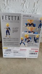 Bandai Dragon Ball Z Super Saiyan Vegeta 5.3 in Action Figure – BAS64186