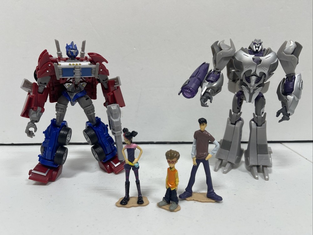 Transformers Prime First Edition Optimus Prime vs Megatron DVD set (Loose Figs)