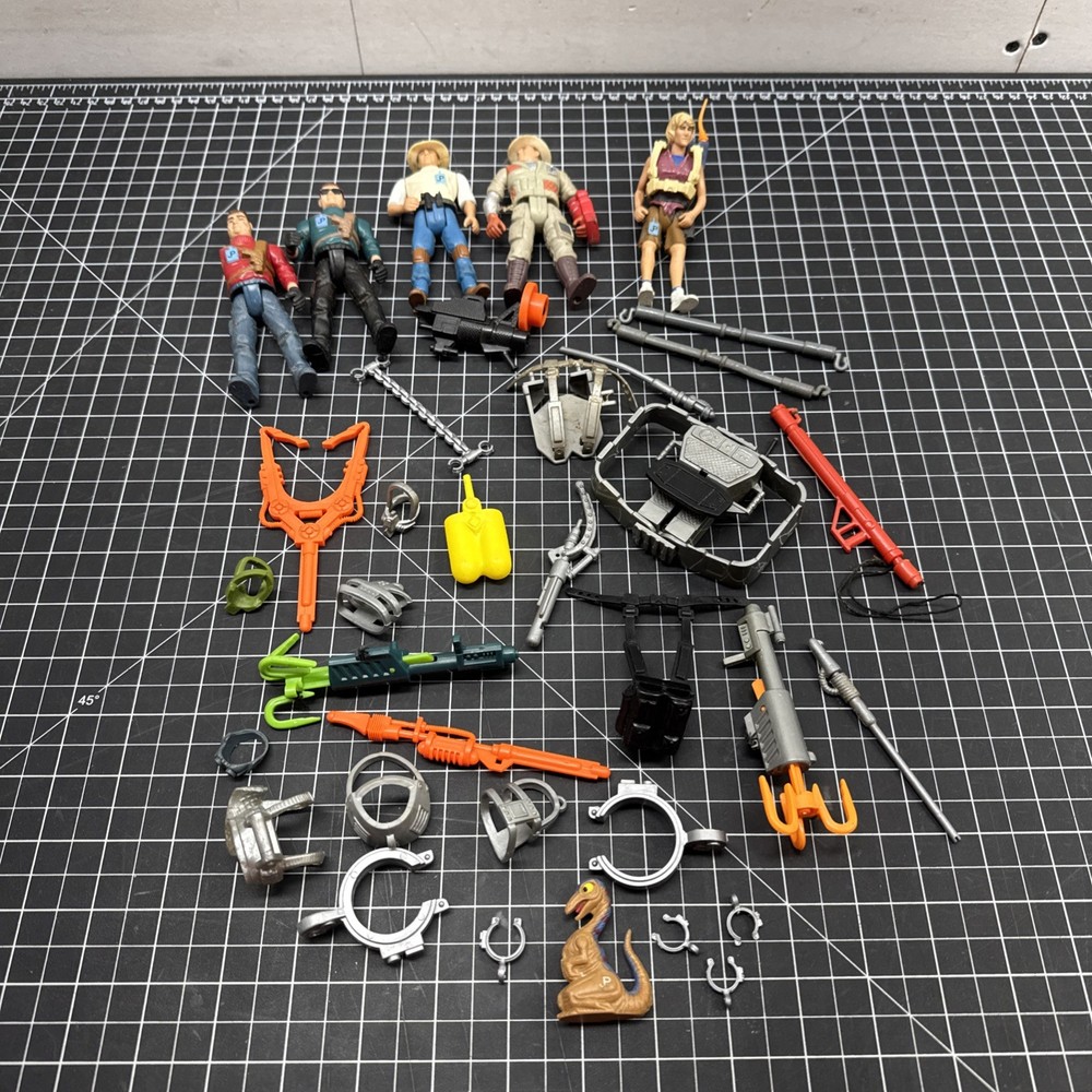 Jurassic Park 1990’s Figures Accessories LOT H3B2