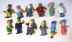 HUGE Lot of 11 WOS Simpsons Figures PLUS 50+ pieces Accessories extra figure
