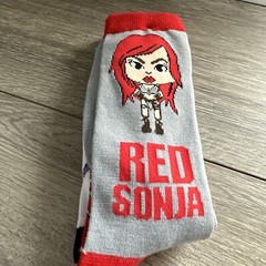 Red Sonja – 2 Pair Of Crew Socks – New