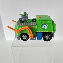 Paw Patrol Rocky Pup Figure and Transforming Recycle Truck with Pop Out Tools