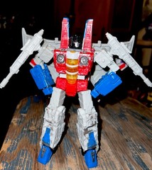 Transformers Generations War for Cybertron Siege Voyager Tetra Jet Starscream