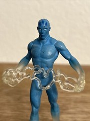 ELECTRO SPIDER MAN 3.5” ACTION FIGURE PLASTIC PVC TOY ON BASE