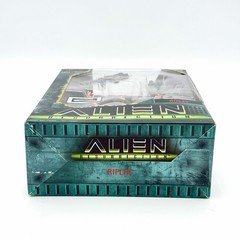 Alien Resurrection RIPLEY Action Figure 1997 Kenner/Hasbro Sealed