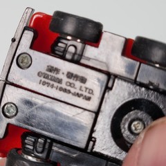 Vintage TRANSFORMERS Generation 1 Red BUMBLEBEE 1985 G1 Volkswagen Bug VW Takara